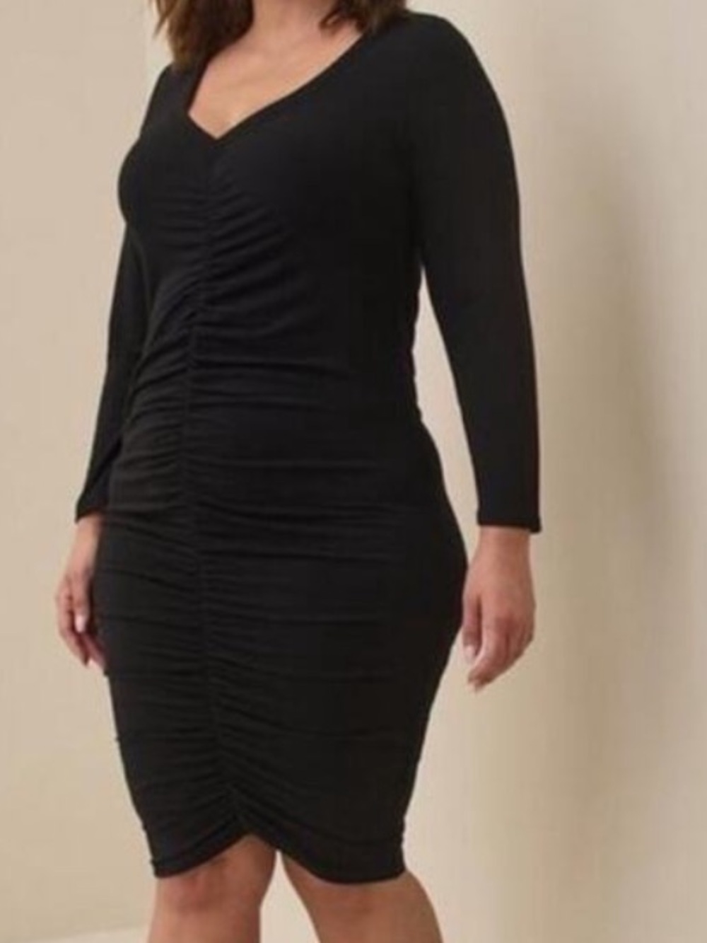 torrid Black Ruched V‑Neck Long Sleeve bodycon Dress